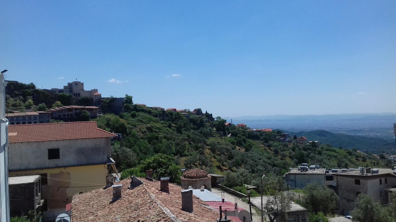 Kruja Hostel Екстериор снимка