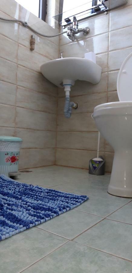 Kruja Hostel Екстериор снимка